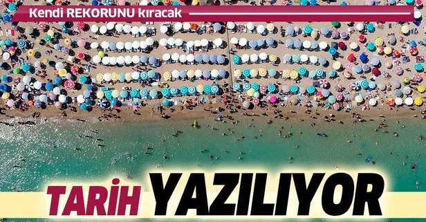 Antalya 6 ayda 5 milyon 591 bin 996 turist ağırladı