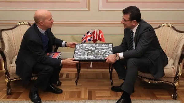 CHP’lilerin yalanladığı skandalı Balıkçı Kahraman tasdikledi! İmamoğlu, İngiltere’nin Ankara Büyükelçisi Chilcott’u ağırladı