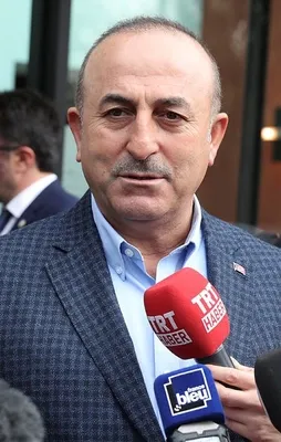 Çavuşoğlu'ndan AB'ye vize serbestisi tepkisi