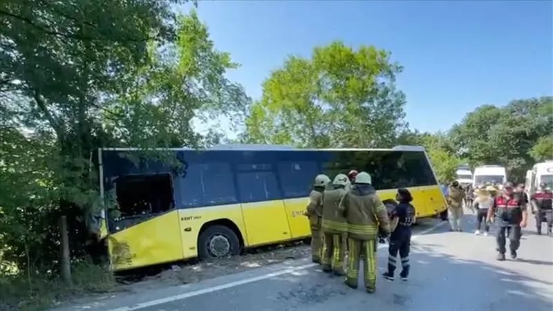 CHP'li İBB'nin İstanbul'daki toplu ulaşım rezaleti! Yandaşa ihale vatandaşa çile: İETT gelirinden fazla harcama yaptı-14
