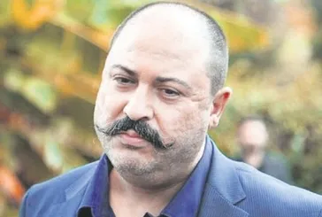 Başarılı oyuncu Şekip Taşpınar yoğun bakıma kaldırıldı: Eşinden yürekleri burkan sözler! "Sesini duyamıyorum"