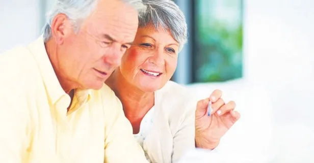 Emekliye kök ve taban aylık zammı! SSK ve Bağ-Kur'lular 2026'da ne kadar alacak?