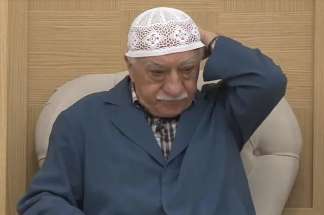 FETÖ'nün kaset kumpası sanıklarına ceza yağdı