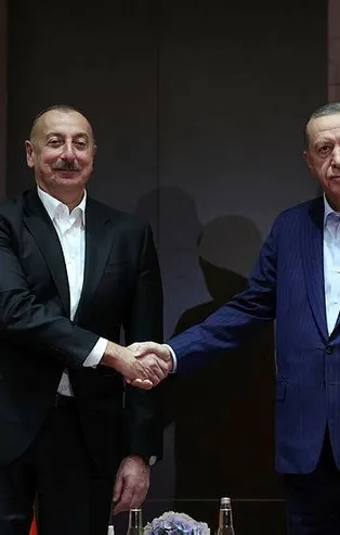 Başkan Erdoğan, Semerkant'ta , Azerbaycan Cumhurbaşkanı İlham Aliyev ile bir araya geldi