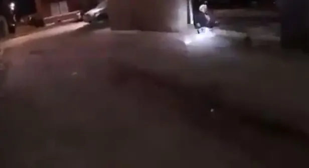 SON DAKİKA: ABD'de polis 13 yaşındaki çocuğu öldürdü! Görüntüler polis kamerasında-4