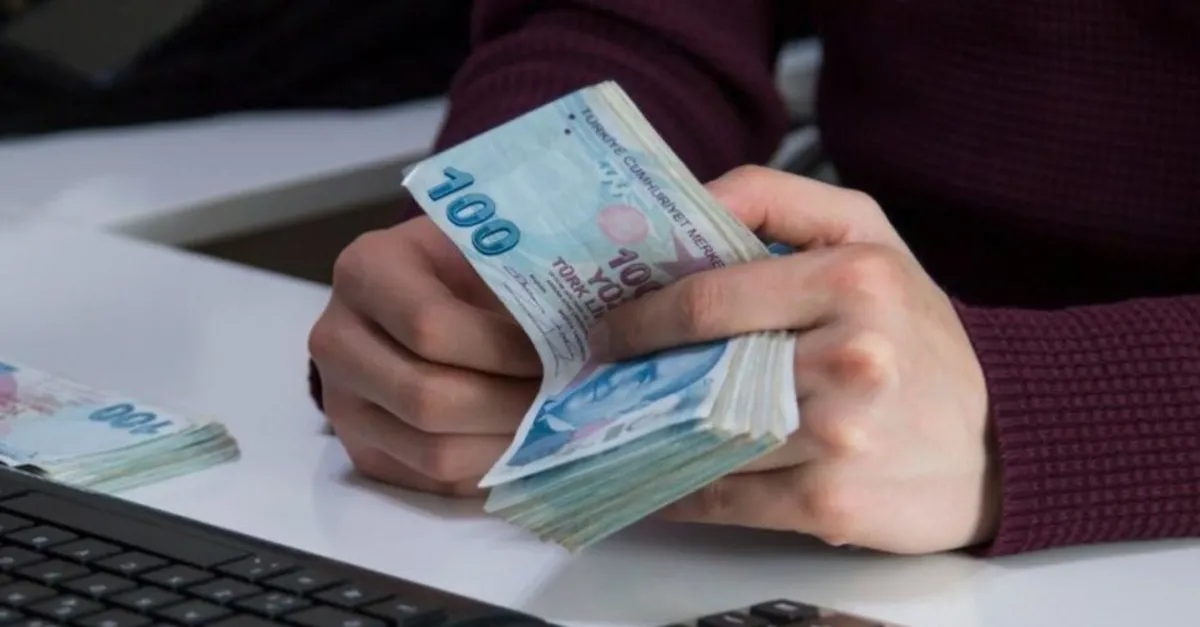 Hem iş öğrenip hem de para kazanıyorsunuz! Zorunlu staj yapanlar 768 TL alıyor