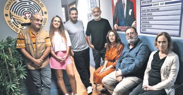 İngiliz Anahtarı'nın setinden ilk fotoğraflar ortaya çıktı