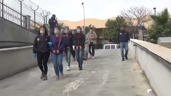 Mersin'de terör örgütü PKK'ya operasyon: HDP ilçe eş başkanının kızı dahil 4 gözaltı!-4
