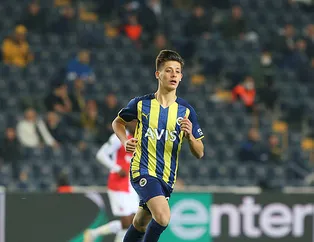 Son dakika Fenerbahçe haberleri... Fenerbahçe'de Arda Güler saltanatı! Kanarya resmen pamuklara sarıyor! Fenerbahçe Koleji, özel şoför...