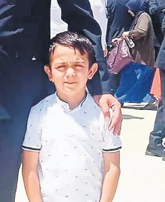 fen-bilimleri-dershanelerinin-kurucusu-nazmi-arikan-citliginde-ugradigi-bicakli-saldiri-sonucu-hayatini-kaybet-1657746972558.jpeg Fen Bilimleri Dershaneleri'nin kurucusu Nazmı Arıkan çitliğinde uğradığı bıçaklı saldırı sonucu hayatını kaybetti-4