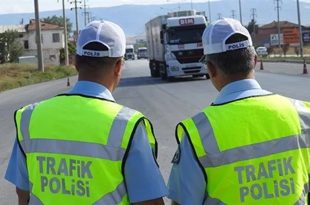 İhbar üzerine durduruldu! 4 yolcuda koronavirüs çıktı