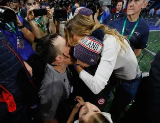 NFL Super Bowl'a dünyaca ünlü model Gisele Bundchen damga vurdu