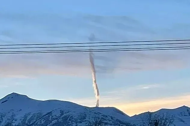 ABD'de alarm! Dünya bu görüntüleri konuşuyor! UFO mu gizli Rus silahı mı?