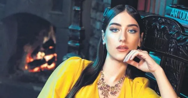 Hazal Kaya ve Ali Atay çiftinin oğulları Fikret Ali dünyaya geldi! İşte ilk fotoğraf...