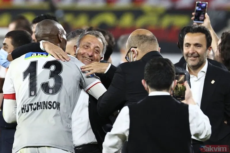 Süper Lig'de tarihi akşam! 2020-2021 sezonunu şampiyonu Beşiktaş oldu
