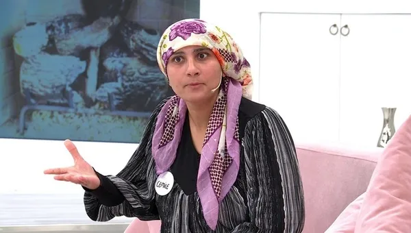 tum-turkiye-gunlerce-onu-konusmustu-cemilenin-eski-esi-ramazan-evlendi-esra-erol-o-goruntuyu-yayinladi-1674754921706.jpg Tüm Türkiye günlerce onu konuşmuştu! Cemile’nin eski eşi Ramazan evlendi! Esra Erol o görüntüyü yayınladı-3