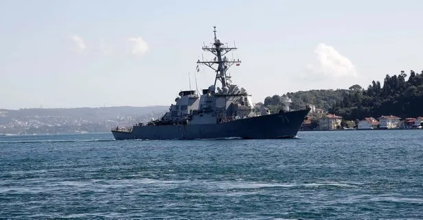 ABD savaş gemisi USS Ross İstanbul Boğazı’ndan geçti