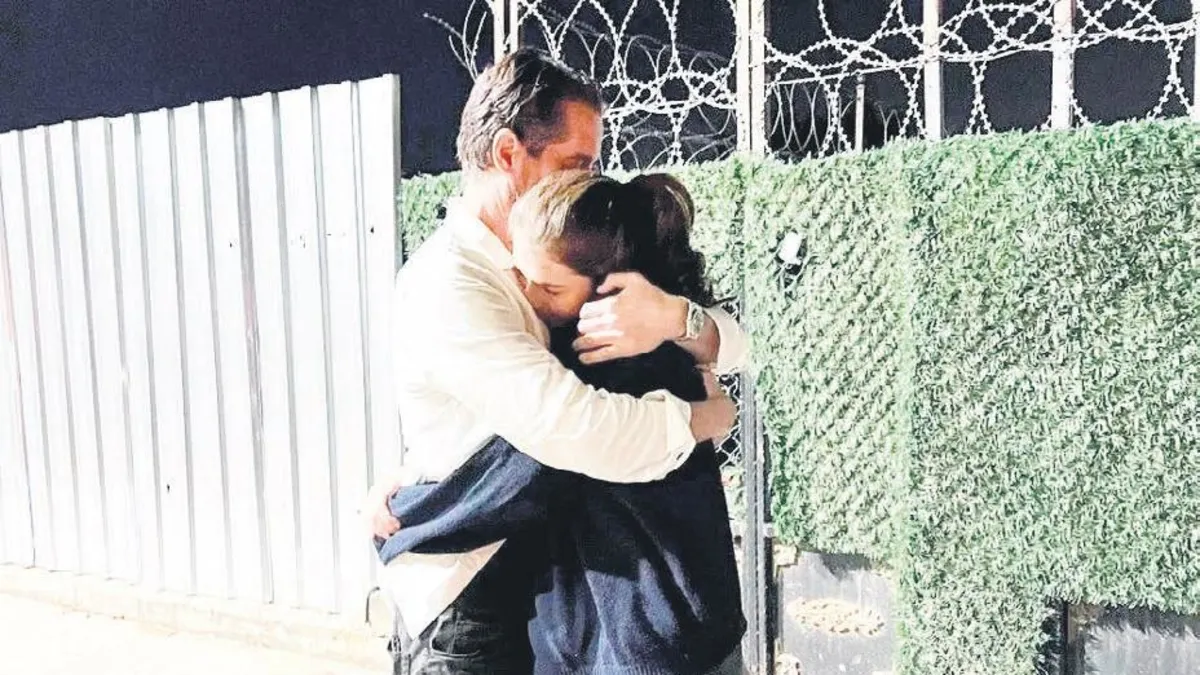 Deniz Akkaya mesajları paylaştı kızı dava açtı! 3 ay tedbir kararı aldırdı