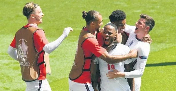 Euro 2020’nin en iddialı takımlarından İngiltere Sterling ile güldü