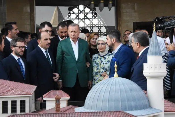Başkan Erdoğan Panorama Müzesi'ni ziyaret etti-3
