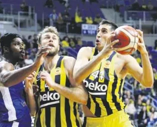 Fenerbahçe Beko’dan farklı tarife: 107-70