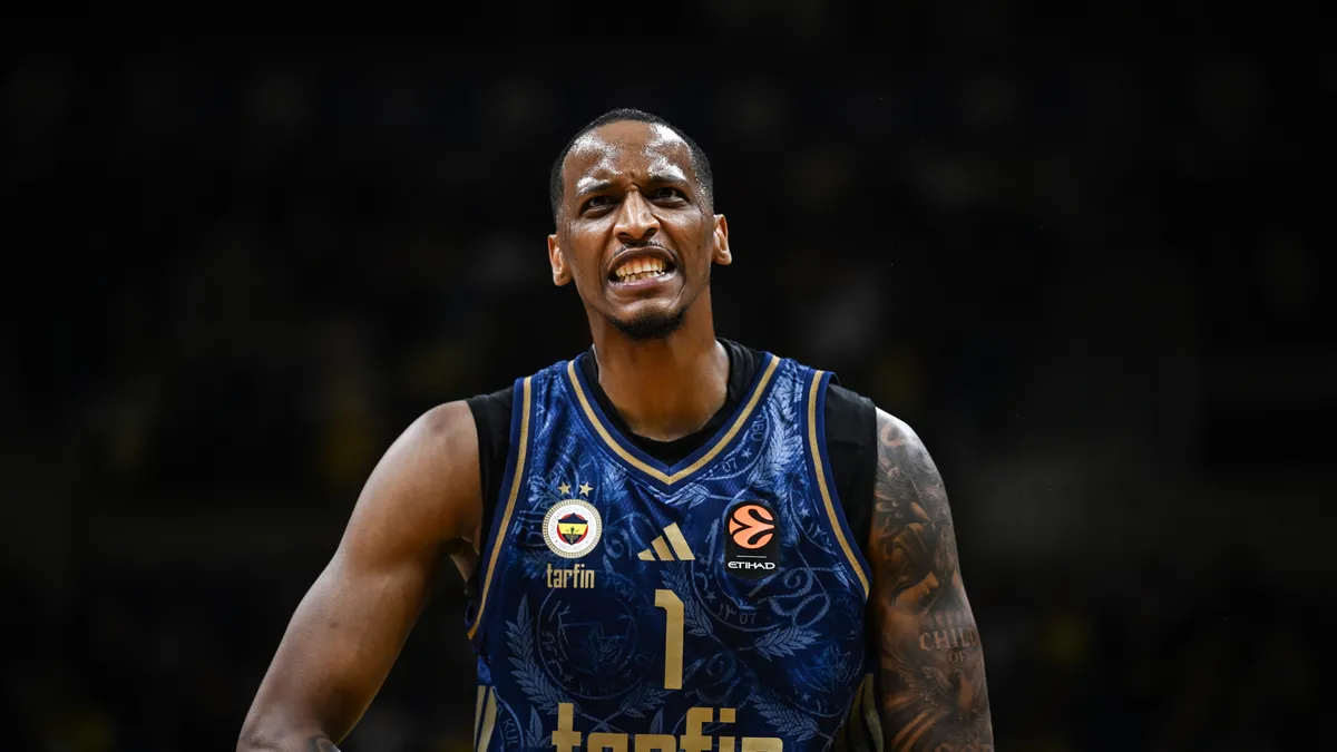 Fenerbahçe Tarfin, Bayern Münih'i 100-76 yenerek EuroLeague'de 2'de 2 yaptı