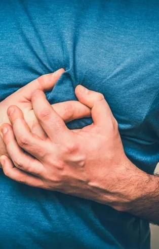 Hangi göğüs ağrısı kalp krizi habercisi?