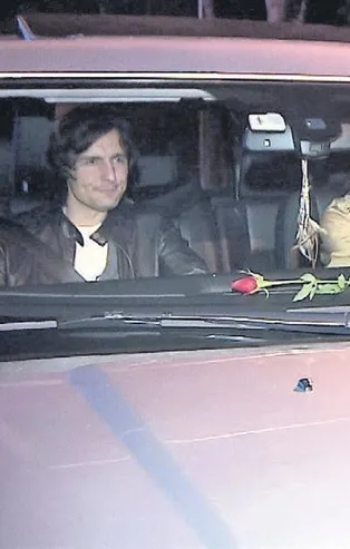 Birce Akalay sevgilisi hakkında ser verip sır vermedi