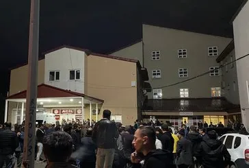 Bitlis’te mezraya yıldırım düştü