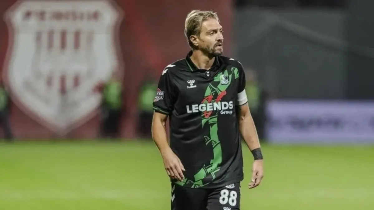 Sakaryaspor'da Caner Erkin krizi! 8 maçta 3. kırmızı kart