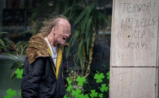 Euro 2024’te zombi krizi! UEFA İngilizleri gecekonduya yönlendirdi: Uyuşturucu bağımlıları, kadın satıcıları, taraftarlar…-7