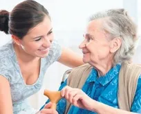 Evde çalışana sigorta rehberi Ev hizmetlerinde çalışanlara yönelik sigorta uygulaması nasıl işliyor?! SGK merak edilen sorulara yanıtladı...