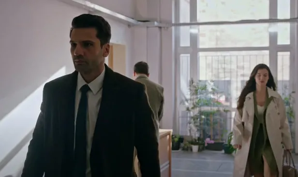 net-delirtmek-istiyorsun-sen-beni-yargi-11-bolum-fragmani-tam-katil-o-derken-buyuk-ters-kose-1637785407558.jpg Yargı 11. bölüm fragmanı: Tam katil o derken büyük ters köşe... Net delirtmek istiyorsun sen beni!-6