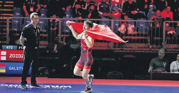 Avrupa Güreş Şampiyonası’nda Kerem Kamal 60 kiloda Murat Fırat ise 67 kiloda altın madalya kazandı