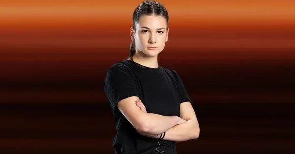 Survivor 2020 yarışmacısı Nisa'dan şaşırtan hareketler! Gece tüm arkadaşları uyurken...-5