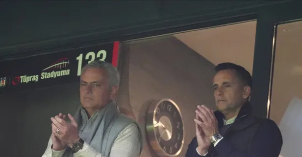 Jose Mourinho Beşiktaş - Göztepe maçı için Tüpraş Stadyumu'nda