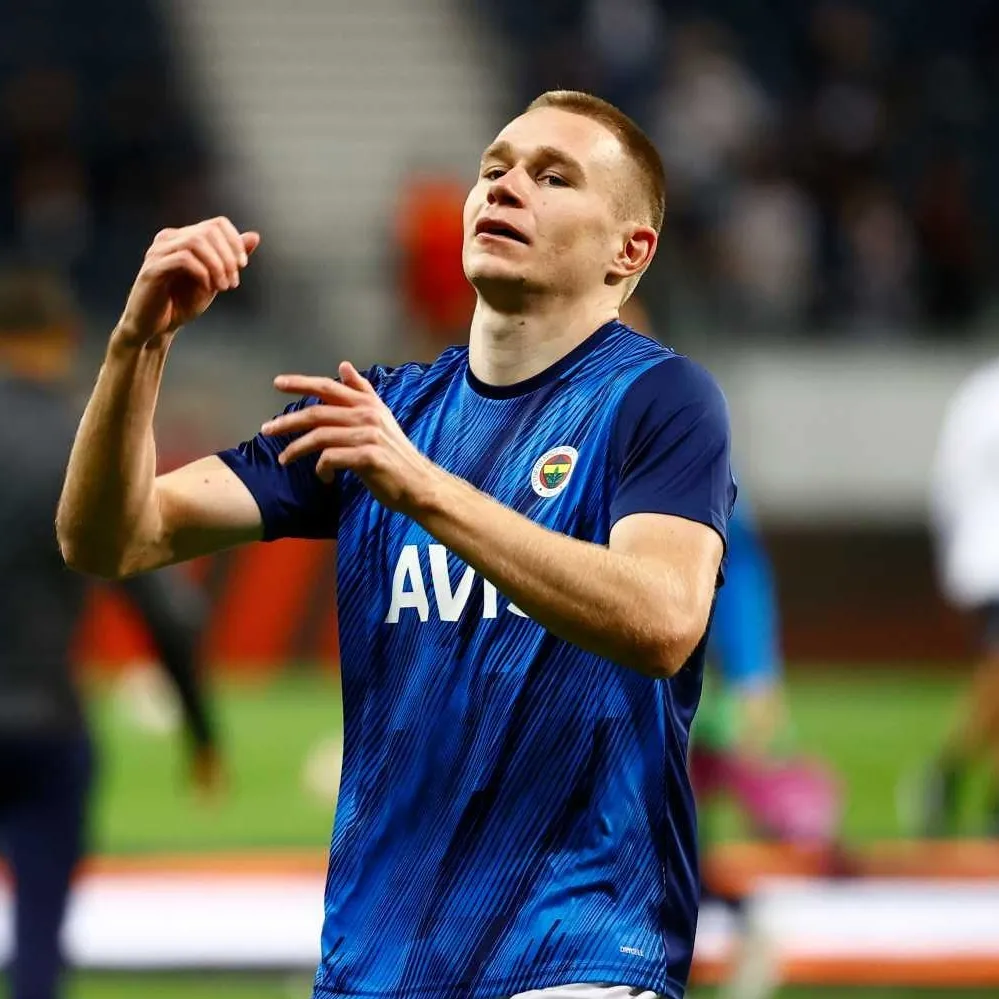 Trabzonspor’da hedef Atilla Szalai!