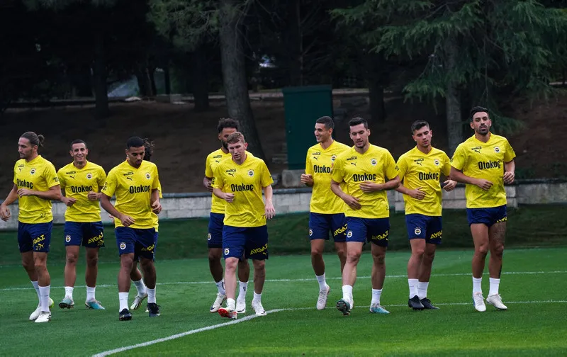 Fenerbahçe'de İsmail Kartal'dan Ankaragücü maçı öncesi takıma flaş uyarı! - 11