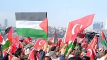 Filistine destek İsraile lanet! Soykırımın yıl dönümünde Türkiye ayakta! Üsküdarda miting tüm illerde yürüyüş