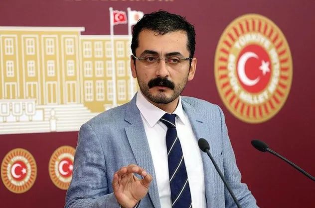 FETÖ'nün uşağı Eren Erdem hakkında MİT’i hedef alan mesajları nedeniyle iddianame hazırlandı