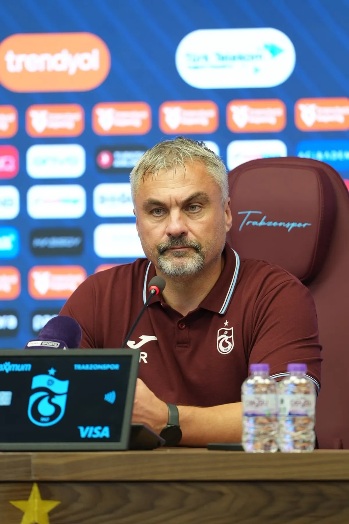 trabzonspor-teknik-direktoru-reistan-hearts-maci-sozleri-1792579097802.jpg Trabzonspor Teknik Direktörü Thomas Reis'tan Hearts maçı öncesi rotasyon mesajı!-5