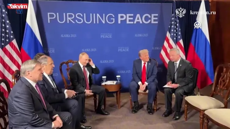 Trump-Putin zirvesi başladı | Video