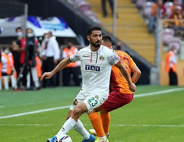 Özel Haber | Emre Akbaba hepsine bedel!