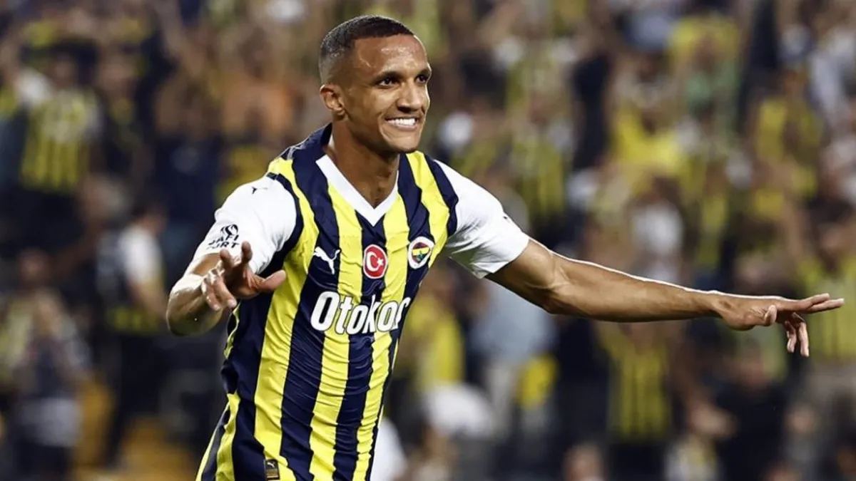Rodrigo Becao yol ayrımında