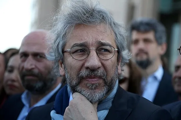 Yılmaz Özdil’den sonra firari Can Dündar’ın villası da kaçak çıktı