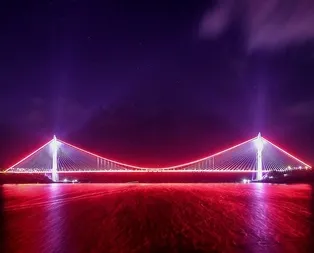 Yavuz Sultan Selim Köprüsü ışıl ışıl
