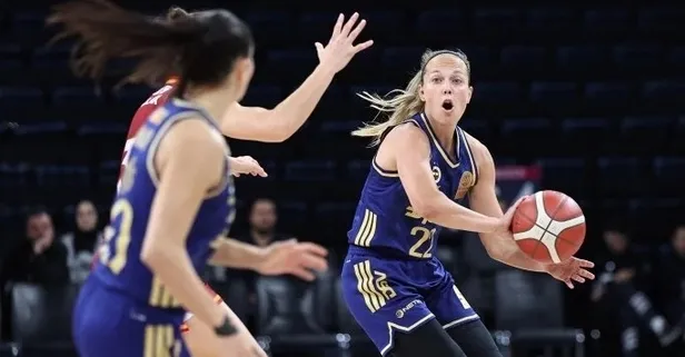 Kanarya'dan Yunanistan'da tarihi fark! Olympiakos - Fenerbahçe Opet: 47-99