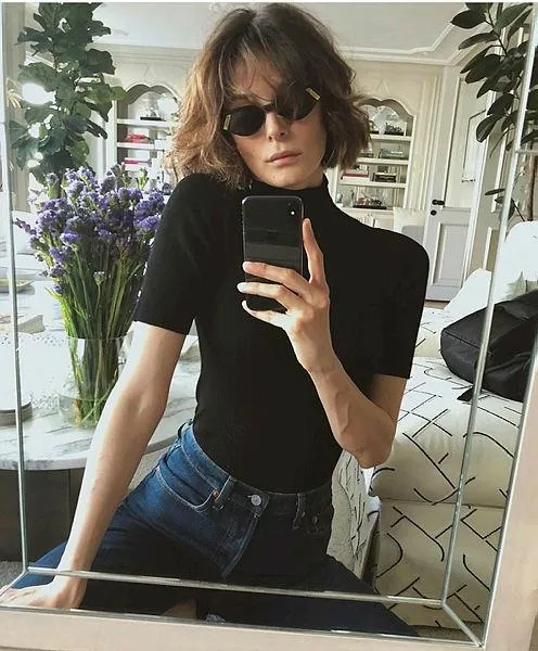 akinciya-damga-vurdu-cok-konusulan-dizinin-gazeteci-nergisi-saskina-cevirdi-guzel-oyuncu-busra-develinin-yasi-1623096615689.jpeg Akıncı'ya damga vurdu! Çok konuşulan dizinin Gazeteci Nergis'i şaşkına çevirdi! Güzel oyuncu Büşra Develi'nin yaşı...-4