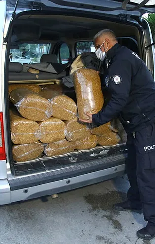 Adana'da ele geçirildi! Tam 1 ton...