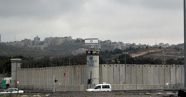 Filistinli esirler İsrail hapishanelerindeki sistematik işkenceyi anlattı: Detaylar kan dondurdu! "Köpeğin tecavüzüne uğradım"